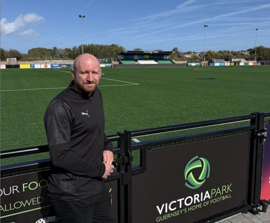 Tom at Victoria Park 